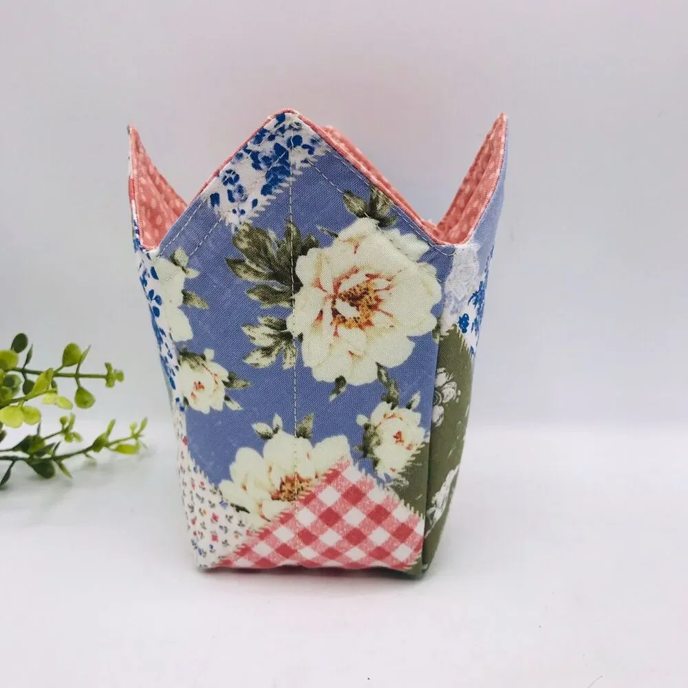 Microwave Pint Size Cozy, Reversible, Cottage Core Patchwork Rose Cream Blue